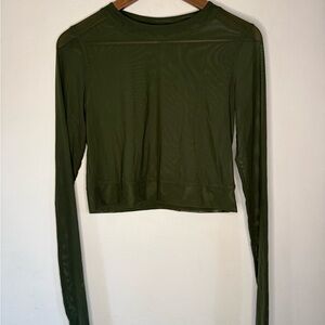 ALO Yoga Amuse Mesh Long Sleeve Top in Jungle